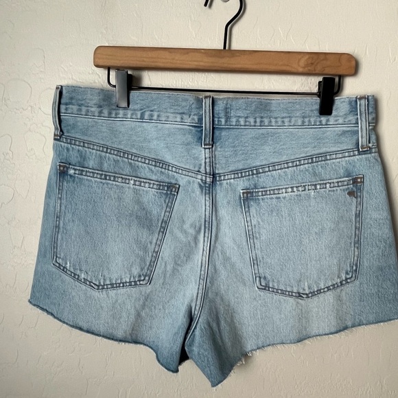 NWT Madewell relaxed denim mid rise shorts 29 - Picture 5 of 13
